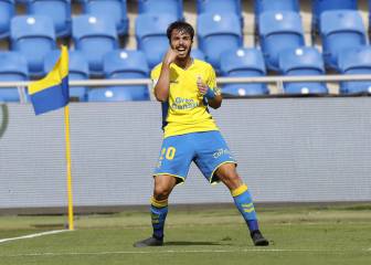 Las Palmas avasalla a un pobre Extremadura