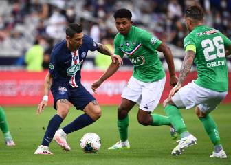 La lesión de Mbappé empaña un nuevo título del PSG