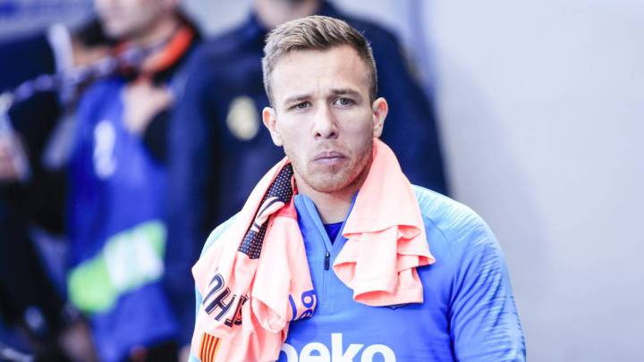 Arthur skips PCR test and now faces Barcelona sanction