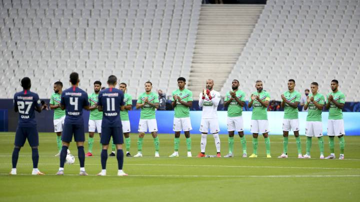 Francia mantiene los 5.000 espectadores hasta el 15 de agosto