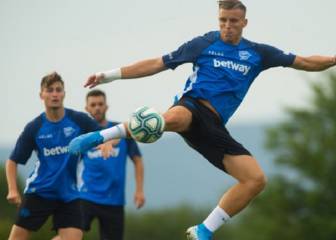 El Alavés traspasa al bosnio Demirovic al Friburgo