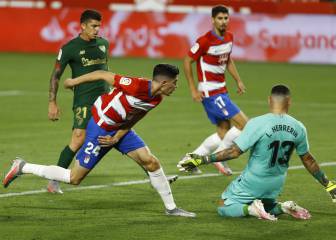 Carlos Fernández: la revelación quiere un sitio en el Sevilla