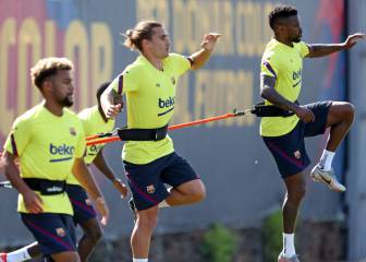 Griezmann y Dembélé hacen trabajo con el grupo