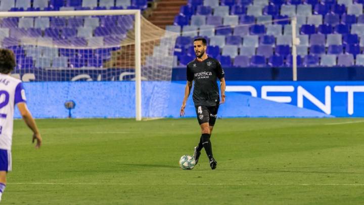 Huesca y Schalke hacen oficial el traspaso de Pablo Insua