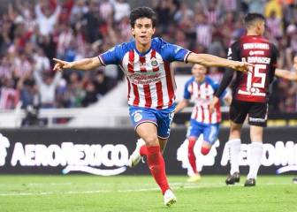 Macías y Nahuel Bustos siguen siendo la alternativa a Willian José