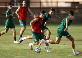 El Elche se somete este lunes a los test, pero seguirá sin entrenar