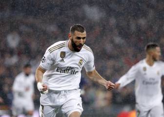 Berbatov: “Benzema es uno de los cinco mejores delanteros del mundo”