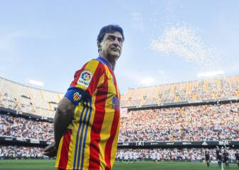 El valencianismo se levanta de la mano de Ayala, Cañizares y Kempes