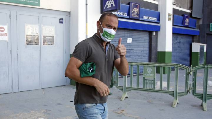 Nino busca el primer golpe