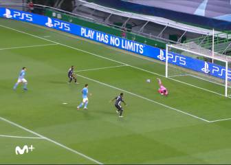 Esto pasa por tener un portero que es mejor con los pies que con las manos: Ederson y el 1-3