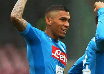 El Everton se mete en la pelea con el Atlético por Allan