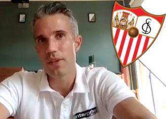 Van Persie confiesa que estuvo a punto de fichar por el Sevilla