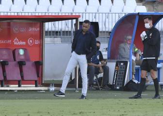 José Gomes quiere 'viejos rockeros'