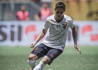 El brasileño Khellven Douglas, opción para el Granada