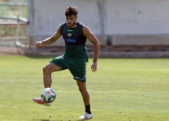 El playoff arranca con una buena noticia para el Elche: Óscar Gil, con la Sub-21