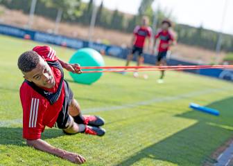 Otegui, cedido al Badajoz
