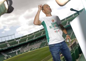 El Elche cuenta con Nino para su vuelta a Primera