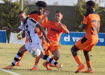 Los chicos de Gracia aguantaron a los hombres de Paco