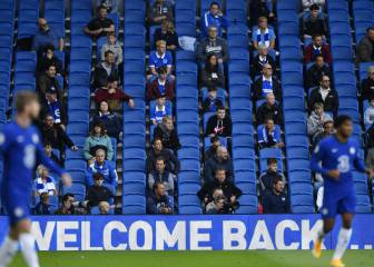 Primer partido con público en Inglaterra
