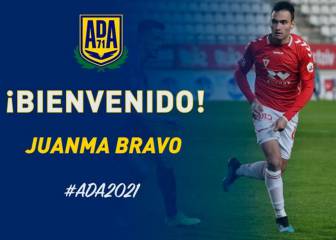 Juanma Bravo firma por la AD Alcorcón
