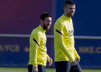 Barcelona's captains anxiously await Messi's decision