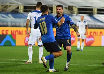 Dzeko rompe la racha de victorias de Italia