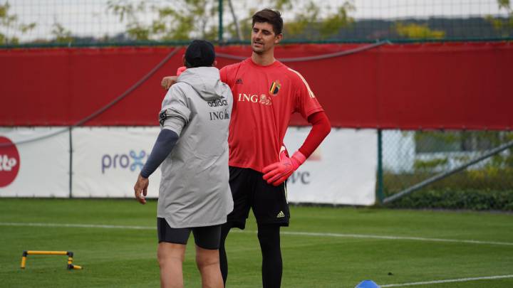 Courtois vuelve a Madrid sin jugar con Bélgica