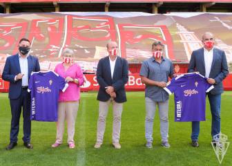 La segunda equipación se tiñe de púrpura y promociona Gijón