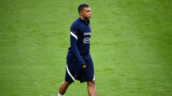 Mbappé, positivo por COVID-19