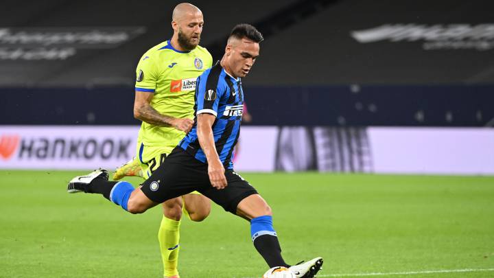 "No hay ninguna negociación con el Barça por Lautaro Martínez"