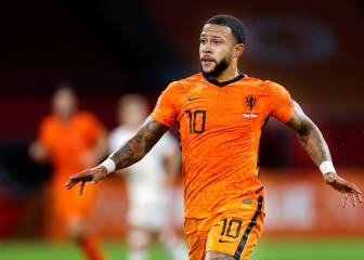 A Koeman le faltan piezas