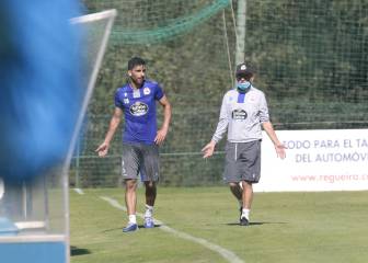 La demarcación de lateral del Deportivo, un rompecabezas