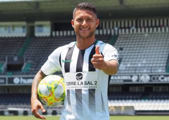 Josh Pérez se desvincula del Castellón sin debutar y ficha por el Ibiza