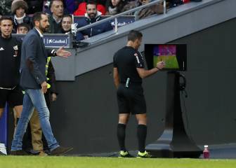 Así son las nuevas reglas del fútbol: manos, penaltis, amarillas