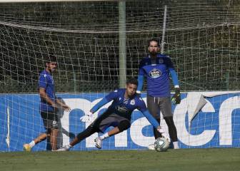 Abad y Lucho, segunda reforma completa de la portería en 3 años