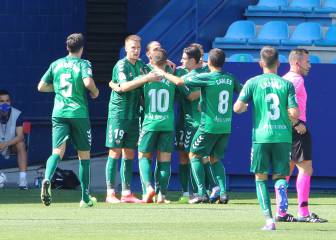 Lapeña vale por tres