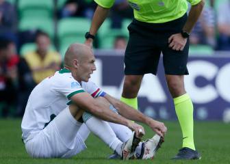 Robben se retira lesionado en su primer partido con el Groningen