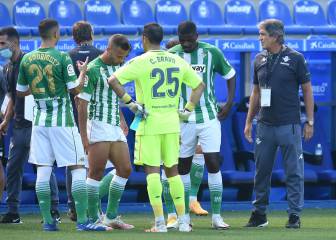 Tello saca la sonrisa a Pellegrini