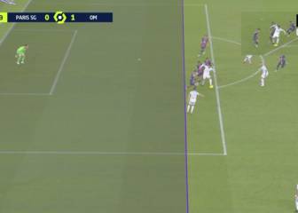 El polémico gol anulado por el VAR de Benedetto al PSG