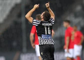 El Benfica le rescinde hace días y les echa de la Champions