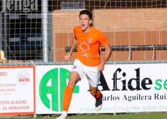 La promesa Paco Puertas se marcha cedido al Etar Veliko Tarnovo de Bulgaria