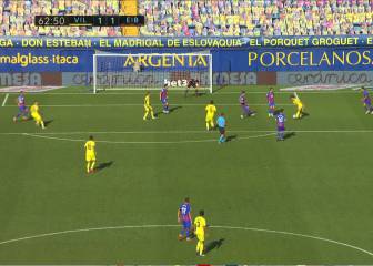 A ver quién le quita el '9' de La Roja: golazo colosal de Gerard Moreno rodeado de 4 rivales