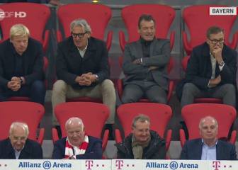 Duras críticas a los directivos de Bayern y Schalke por sentarse juntos y sin mascarilla