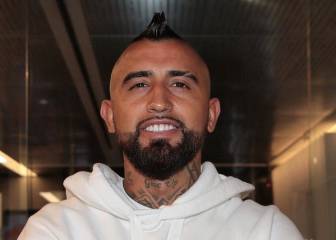 El Inter de Milan acoge a Vidal y se despide de Godín