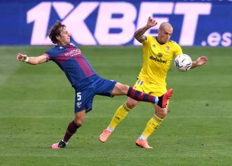 Andrés falla, Pombo gobierna