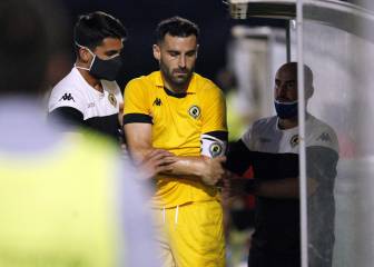 Benja abandona el Pepico Amat en ambulancia por una lesión en el hombro