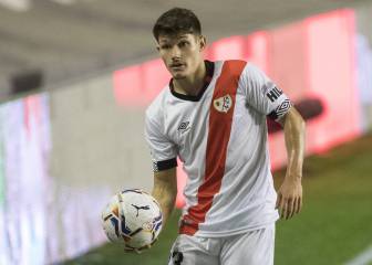 Fran García deslumbra con el Rayo en su estreno en Segunda