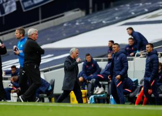 Mourinho se fue a los vestuarios tras pitarle un penalti en el 95'