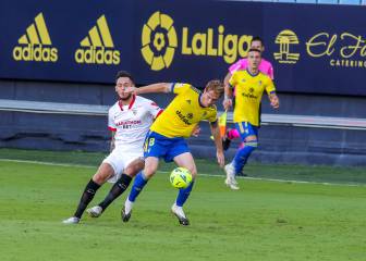 El Sevilla remonta el gol de Salvi al final y gana en el Carranza