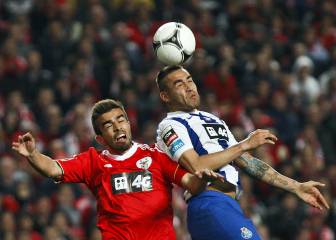 Las aficiones de Benfica y Oporto, unidas contra Otamendi